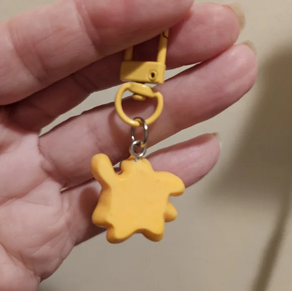 Pompompurin Sanrio Bag Charm - Picture 2 of 7